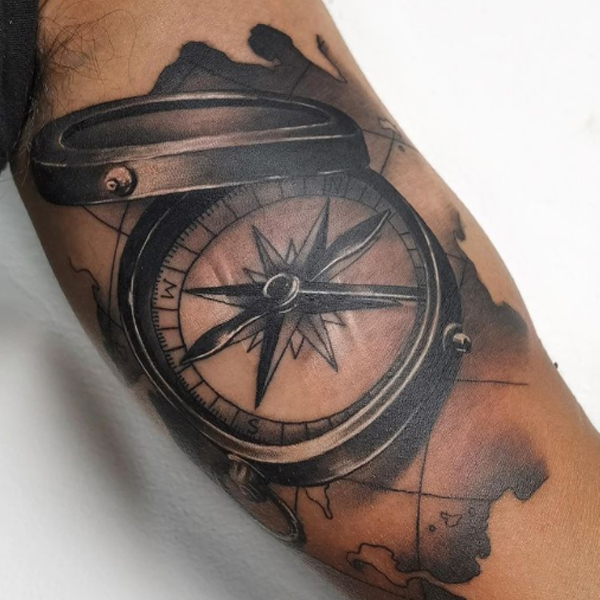 Splendid 3D compass and world map tattoo