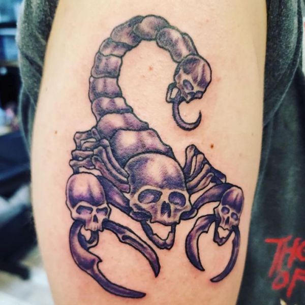 Amazing skull Scorpio black and grey tattoo