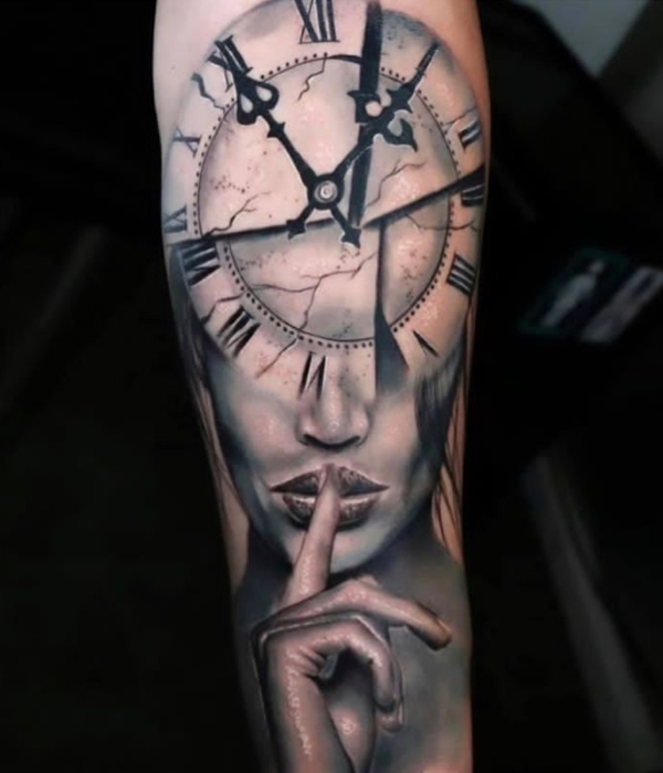  Splendid clock and women tattoo 