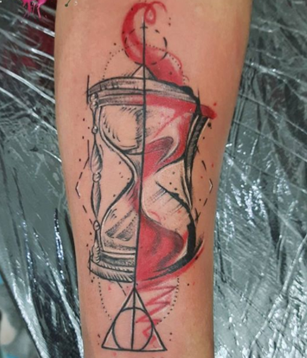 Awesome Colorful hourglass tattoo design