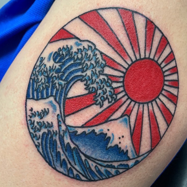  A Japanese tattoo sea wave and sun